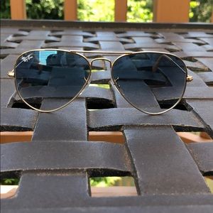 Ray Ban Aviator Sunglasses